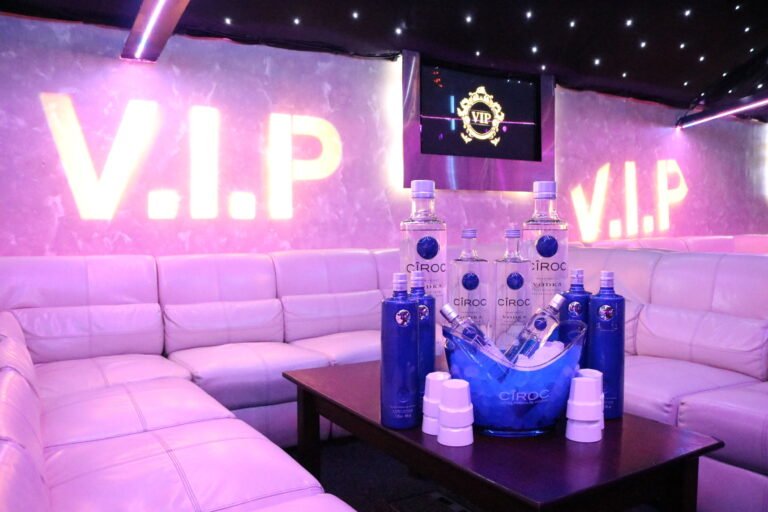 Juicy Event - VIP CIROC+FAMILY